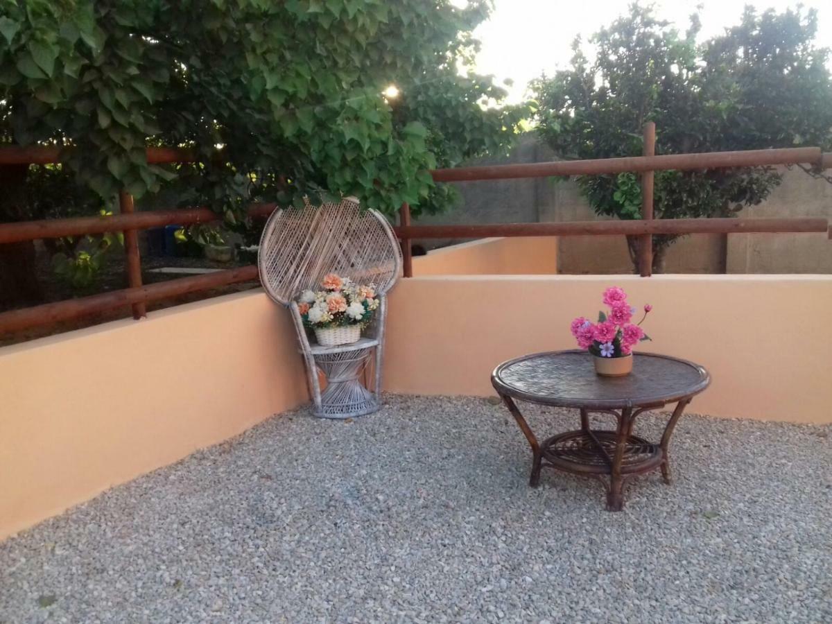 Casa Marina Lu Tuvaraggiu Casa Vacanze Sorso Exterior photo